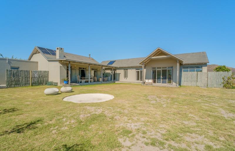 3 Bedroom Property for Sale in Lake Michelle Western Cape